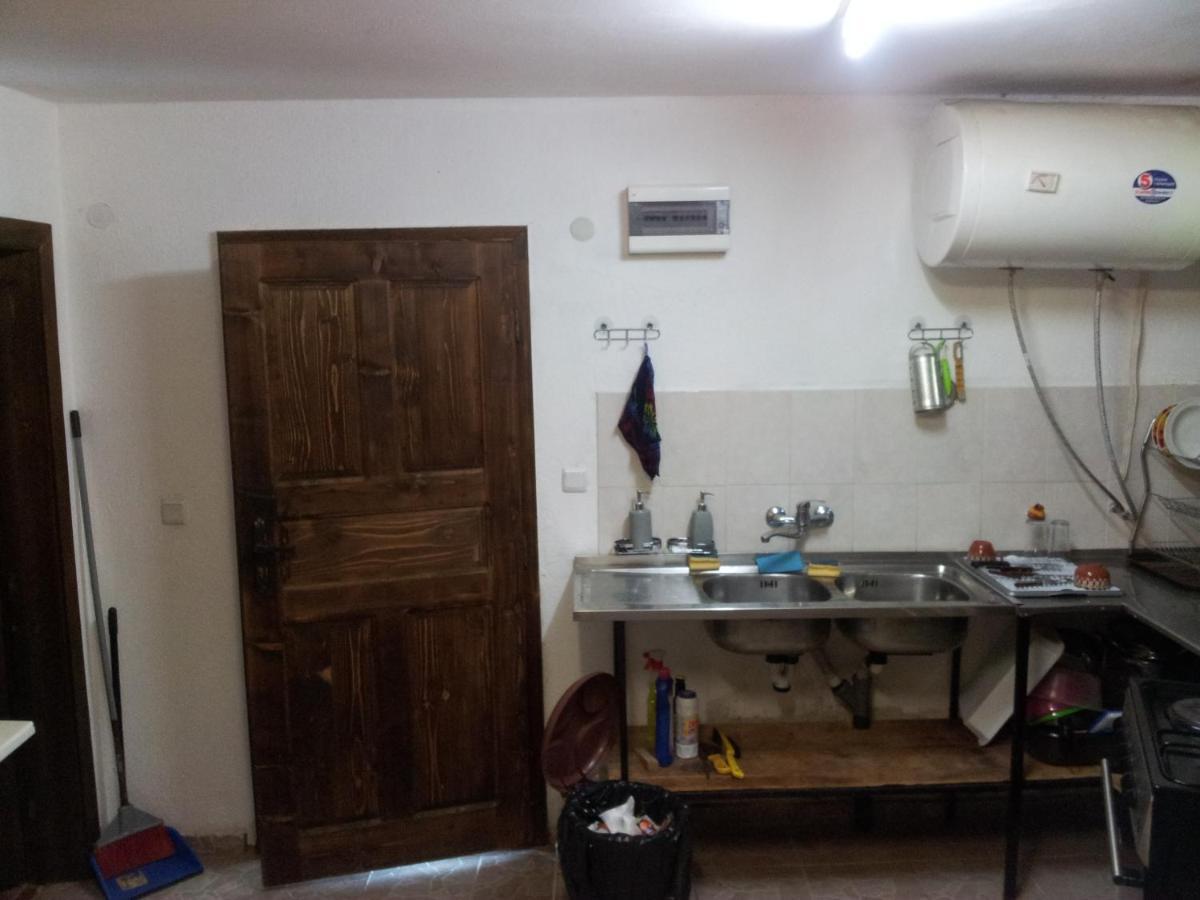 кьща за гости Свети Никола Hotel Жеравна Екстериор снимка